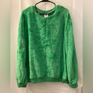 Vibrant Green Women's Crew Neck Sweater
